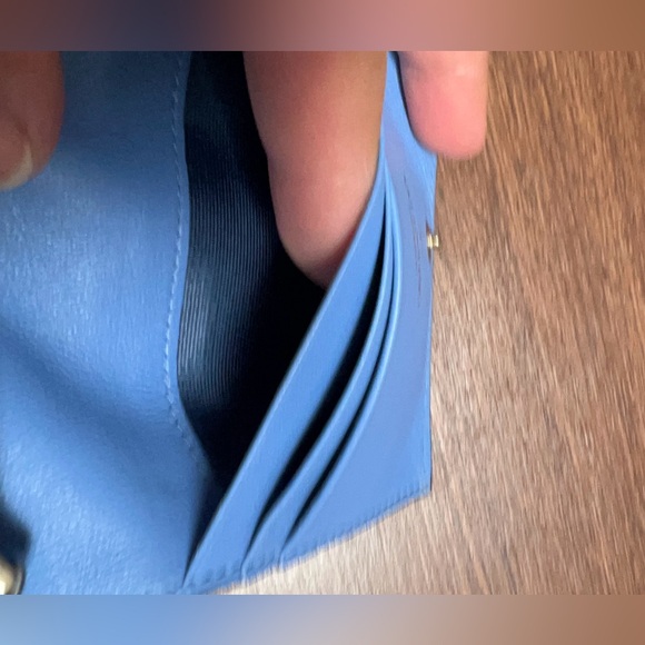 Valentino Garavani Rockstud Compact Wallet - Picture 4 of 16